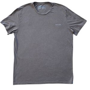 Columbia XL Gray Striped Performance Outdoor Tee Shirt